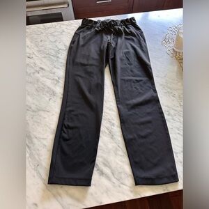 Lululemon on the fly pull on pant with pockets